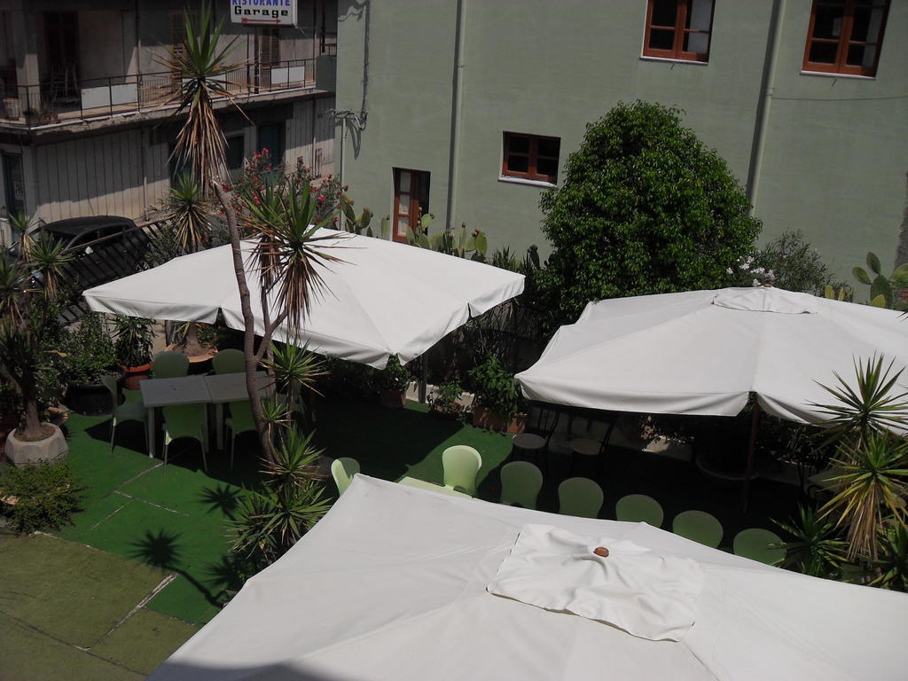 Hotel Piro Torrenova エクステリア 写真